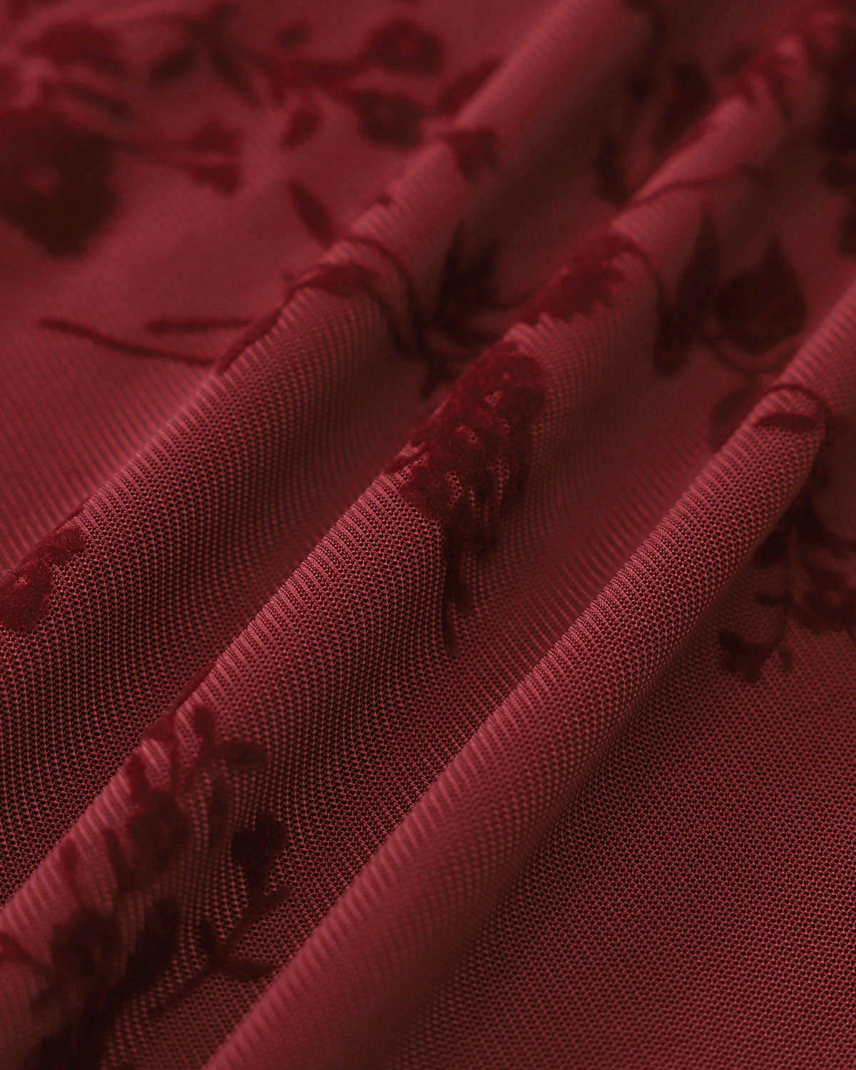 Červené květinové minišaty ze síťoviny s ramínky