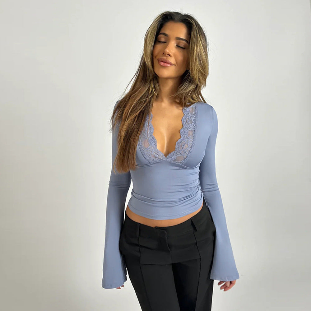 Zavinovací top s dlouhým rukávem, krajkovým lemem a hlubokým výstřihem do V