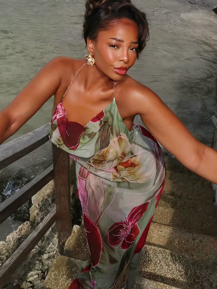 Maxi šaty s odhalenými zády a šifonem Isla