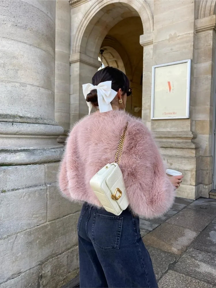 Zimní kabát Naomie z umělé kožešiny – elegantní a pohodlný