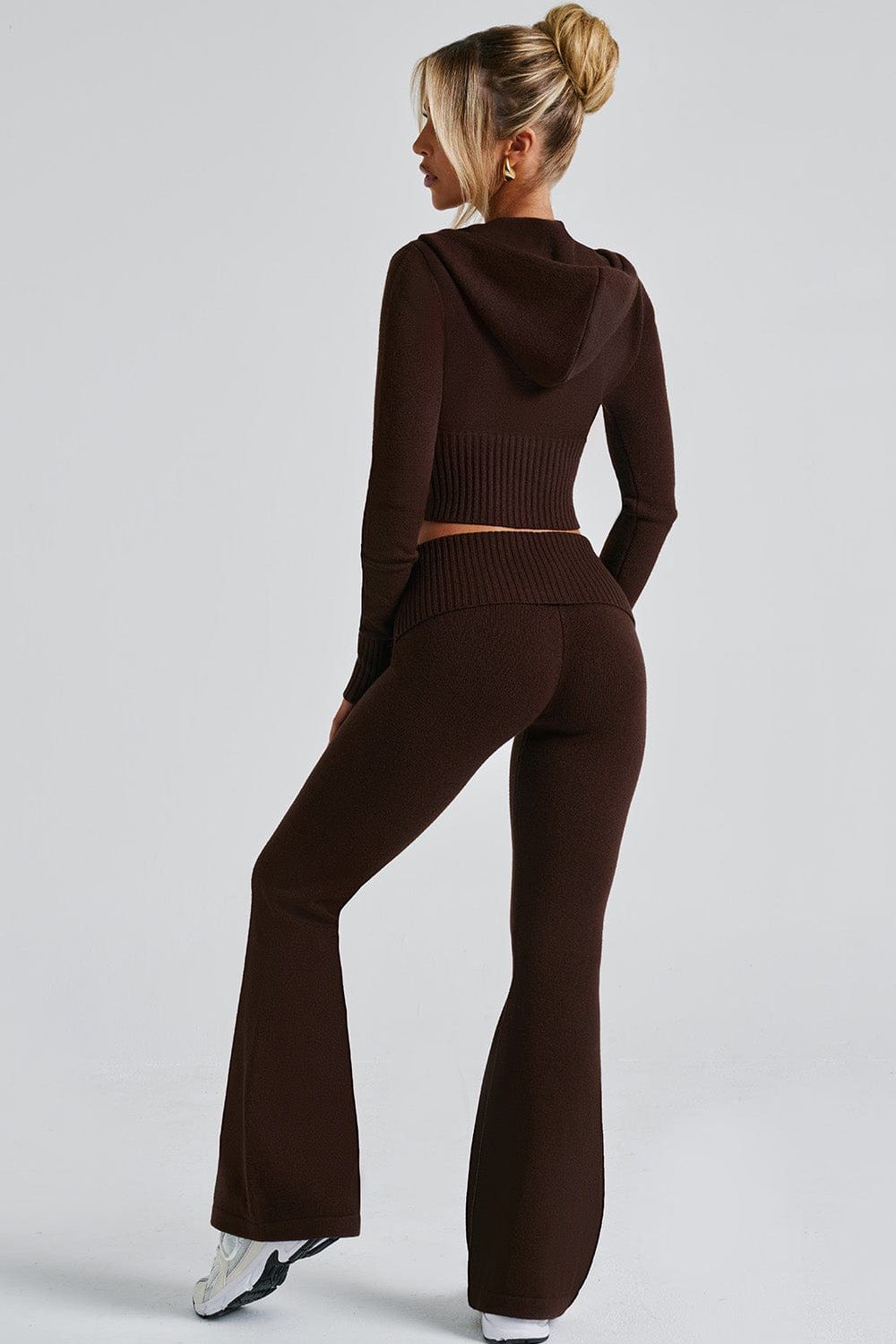 Elena | Odpočívadlo