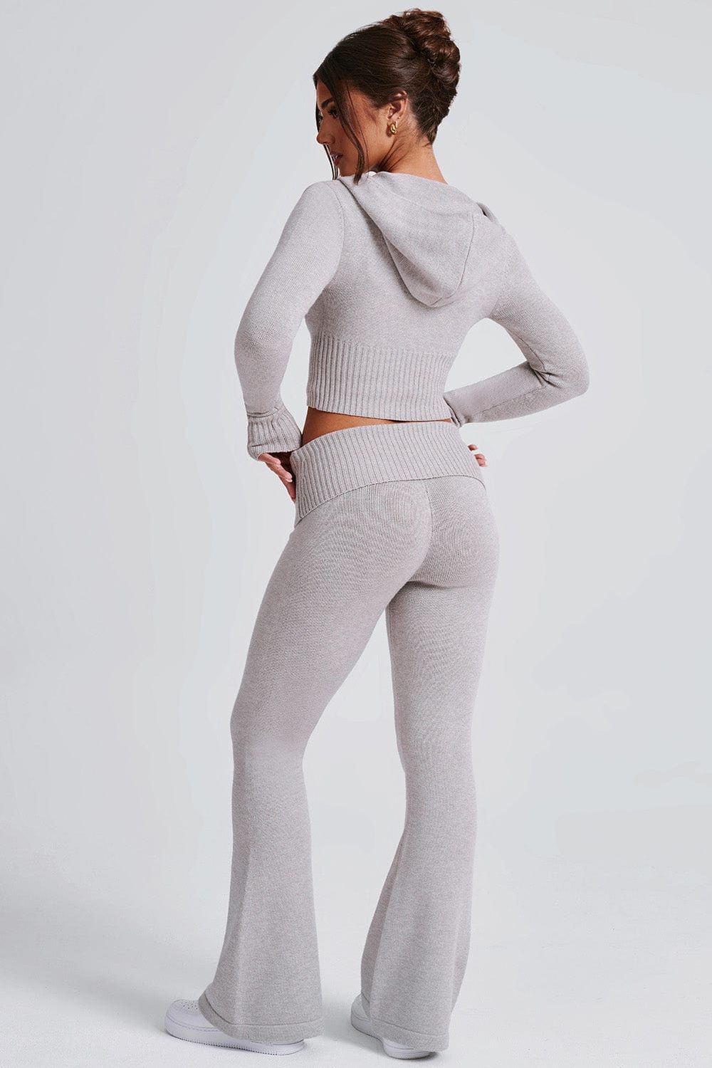 Elena | Odpočívadlo